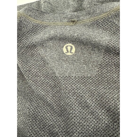 Lululemon Mens Heathered Gray Short Sleeve T-Shirt Size L - Picture 5 of 10